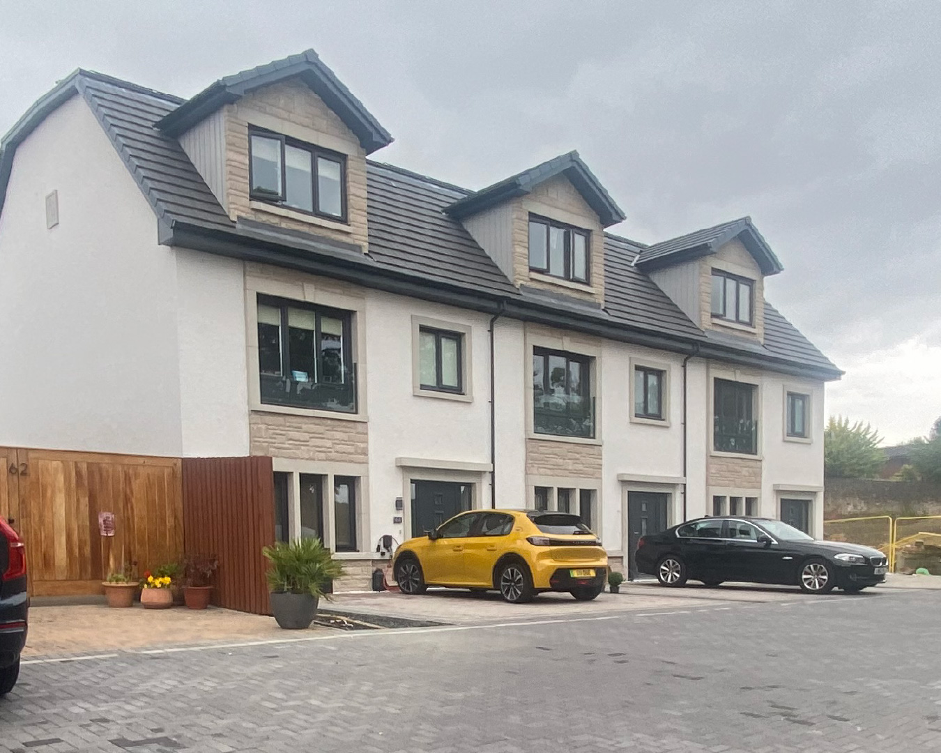 Development Funding for Three Terraced Townhouses Development Funding for Three Terraced Townhouses